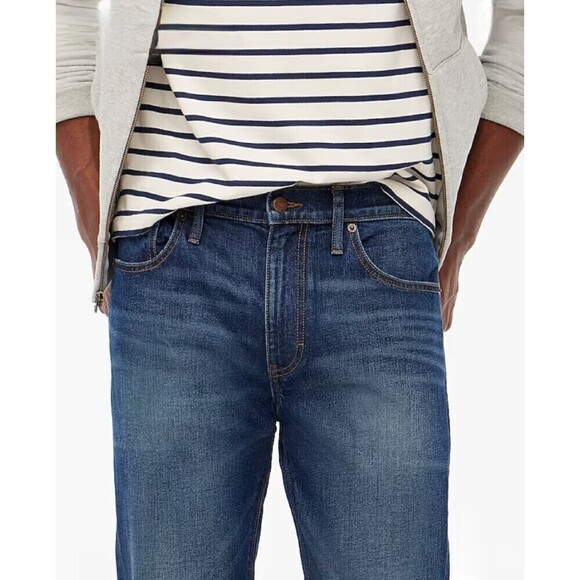 NEW! J. Crew Straight Fit Signature Flex Medium Wash Jeans - Picture 2 of 13
